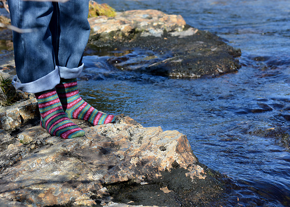 Slip Stitch Snowflake Socks 20