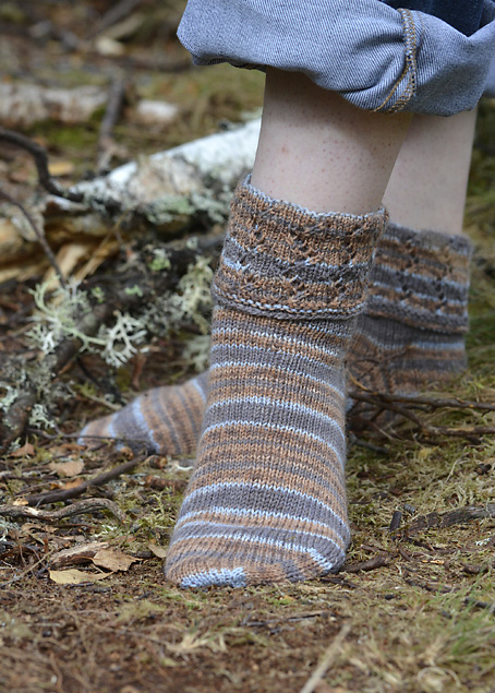 Lucy Anklet Socks — Knitting Squirrel