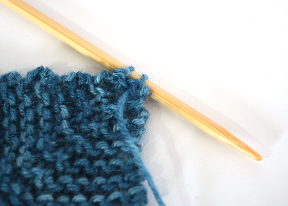 Maybe knitting a blanket with 2.75 mm needles wasn't such a good idea… :  r/knitting
