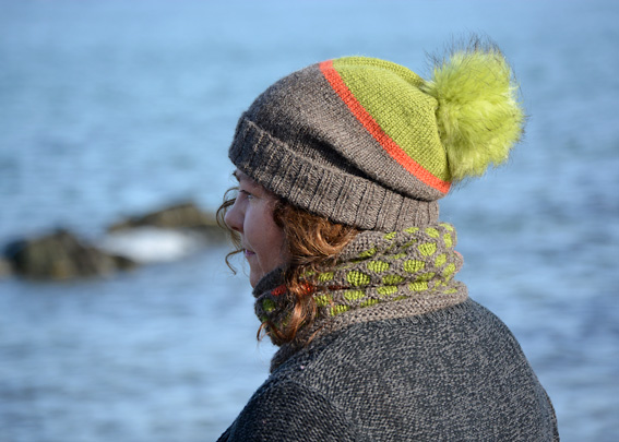 Buachaille Cochal Cowl & Colour Block Hat