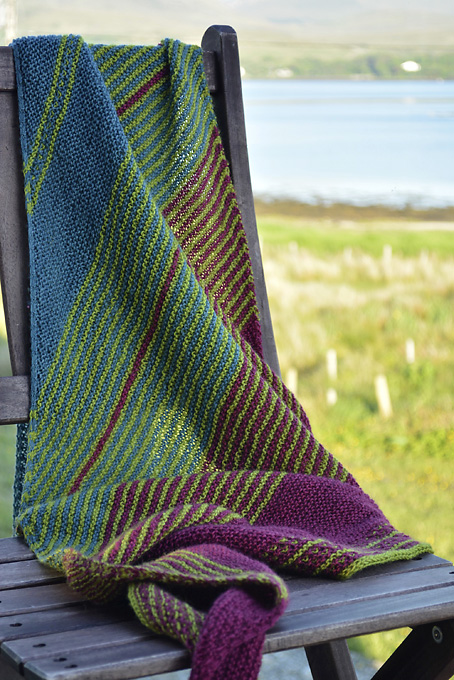 Drachenfels Shawl