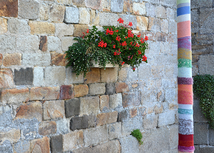 Carnoet Yarn Bombing Brittany